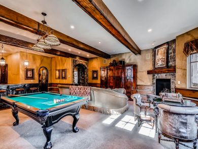 Breckenridge Luxury Vacation Rental with Six Bedrooms